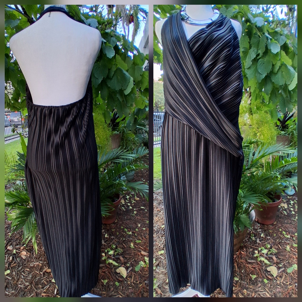 🔥ASOS DRAPED Black PLISSE HALTER Maxi Dress Size 10 EUC - Picture 4 of 12